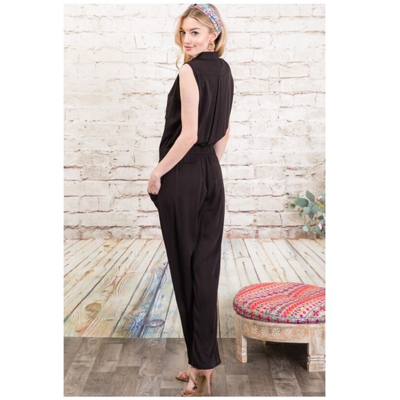 Sleeveless Black Collared Black Button Front Jumpsuit NWT - Picture 4 of 6